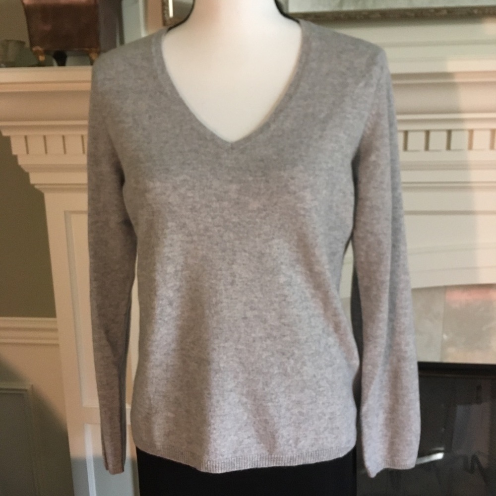 2/$25 Cashmere V-Neck sweater. Size M